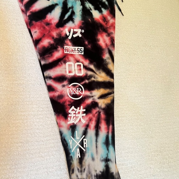 Young & Reckless (Y&R) Tie-Dye Graphic Joggers Sweatpants | Black/Red/Teal | Men - Picture 4 of 10
